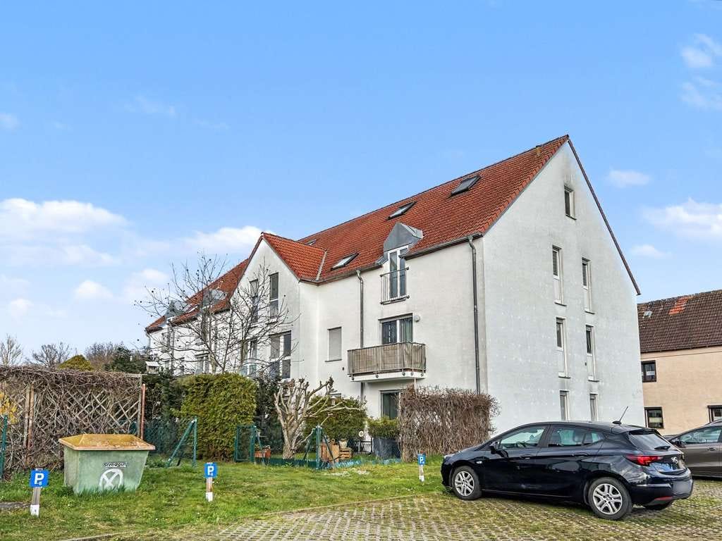 Immobilie in Schkopau - Kapitalanlage oder Eigenheim, gepflegte 2‑Zimmer‑Eigentumswohnung mit Stellplatz in Hohenweiden - Bild 1