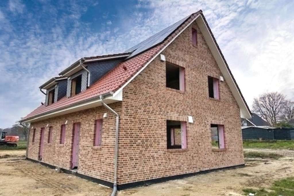 Immobilie in Rhade - Neubau DHH in Rhadereistedt! Ruhig und modern wohnen. - Bild 1