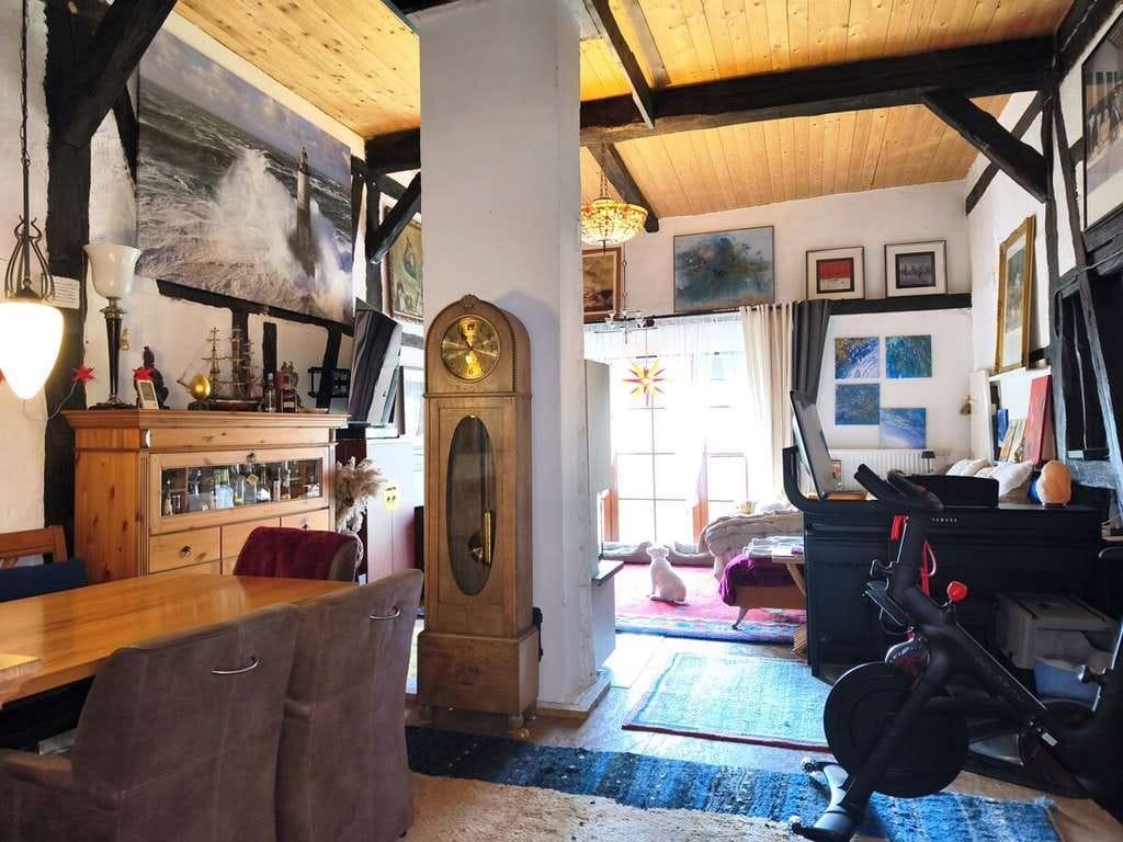 Immobilie in Amt Neuhaus - Historisches Fachwerkhaus auf großzügigem Grundstück in den Elbtalauen - Bild 2