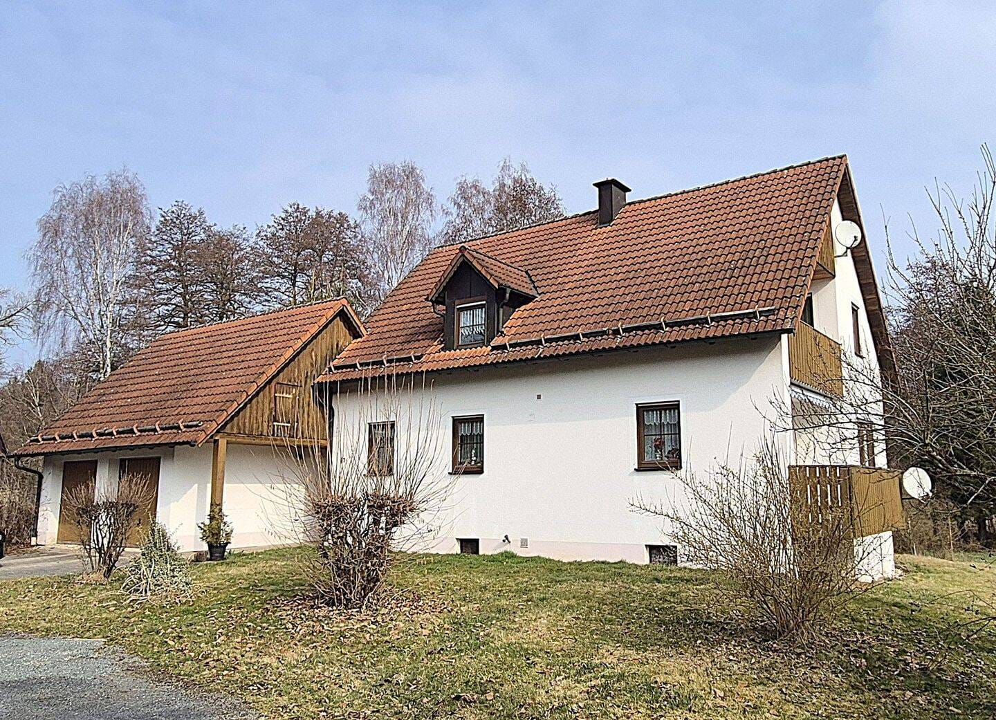 Immobilie in Neualbenreuth - Einfamilienhaus in ländlicher Lage - Bild 0