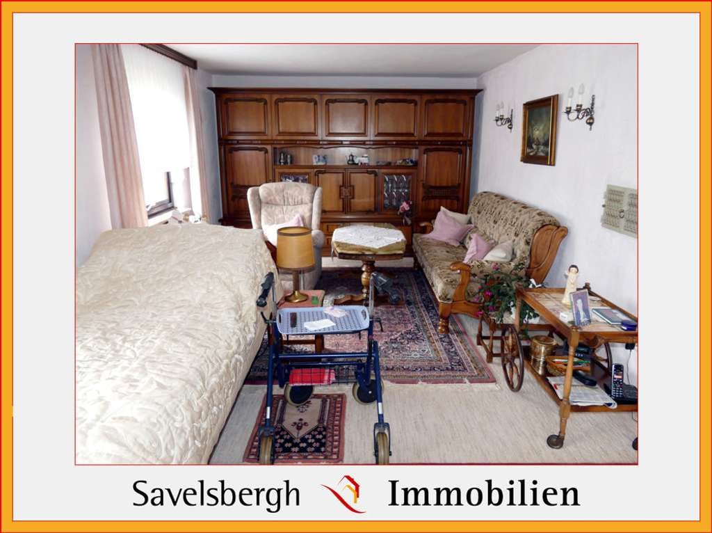 Immobilie in Nideggen - freistehendes EFH mit viel Nutzfläche, Garten und Perspektiven - Bild 3