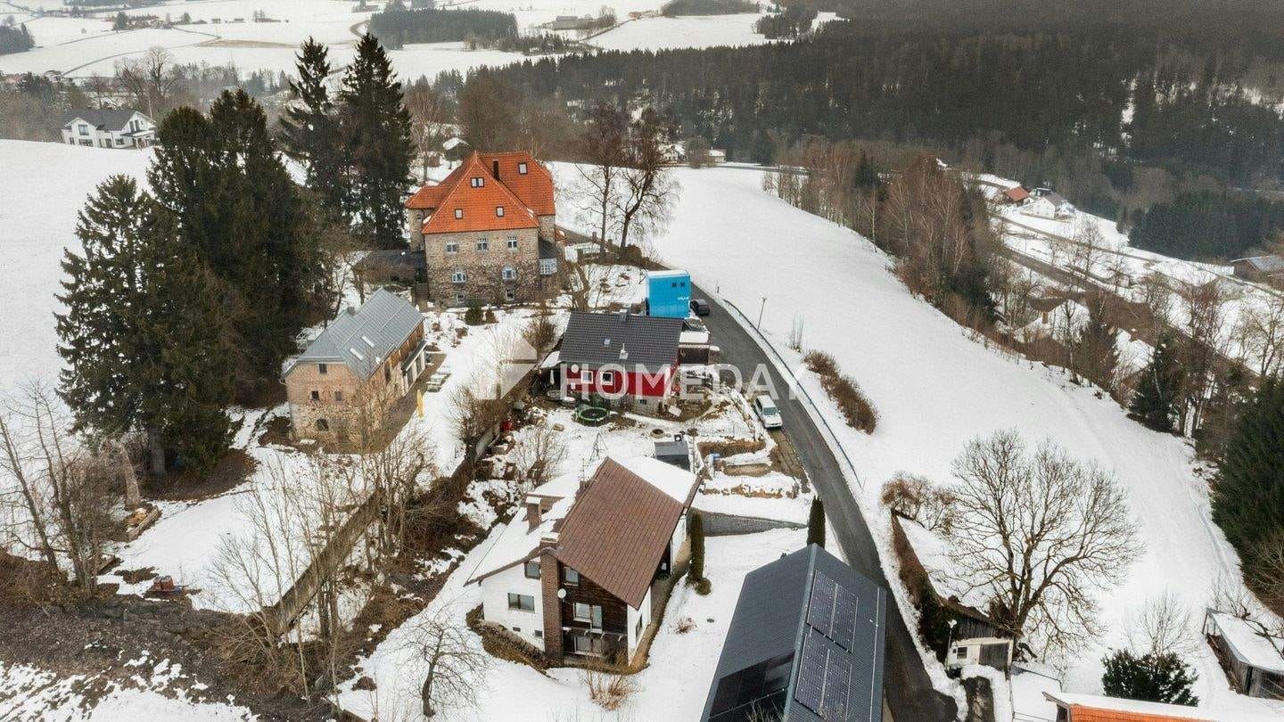 Immobilie in Breitenberg - Viel Platz für Ideen - gepflegtes Familiennest mit Garten, Kamin und moderner Heiztechnik - Bild 4