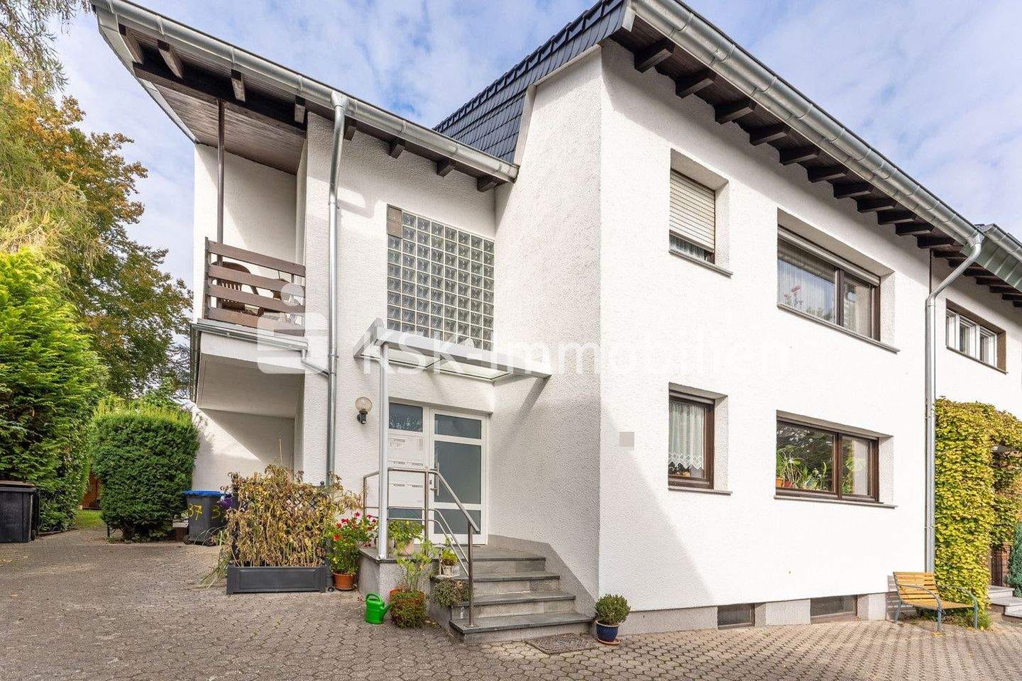 Immobilie in Brühl - Gepflegtes Mehrfamilienhaus mit Potenzial in Brühl-Kierberg! - Bild 0