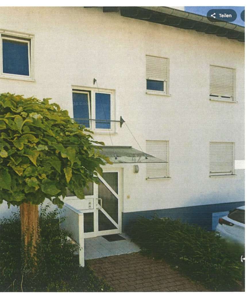 Immobilie in Dielheim - Wohnen mit Charme – großzügige Dachgeschosswohnung in Dielheim - Bild 0