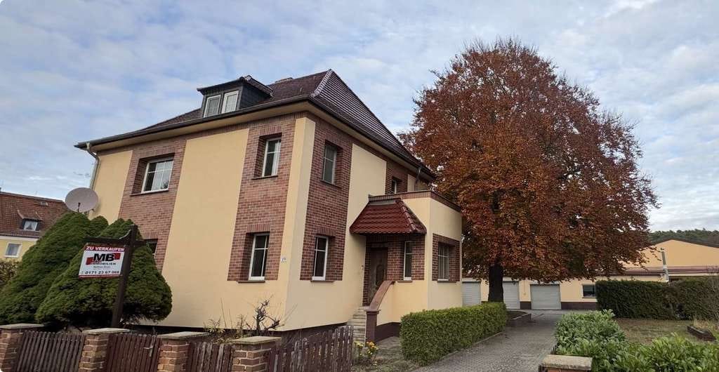 Immobilie in Premnitz - Schöne Stadtvilla mit großem Nebengelass in Premnitz zu verkaufen! - Bild 0