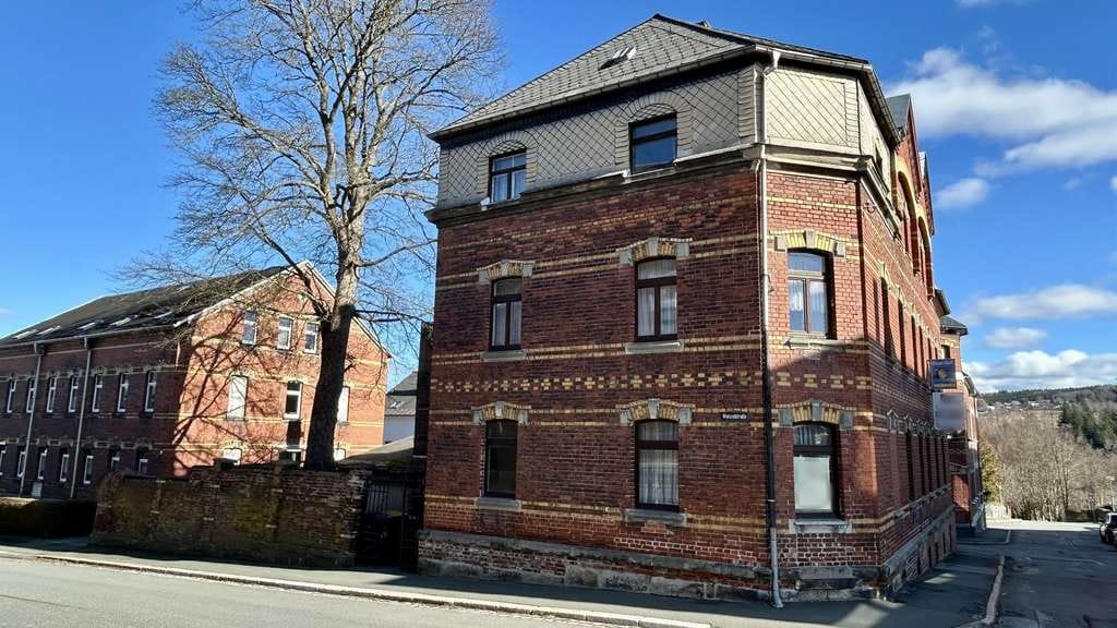 Immobilie in Falkenstein/Vogtland - Erwecke mich aus dem Dornröschenschlaf! - Bild 2