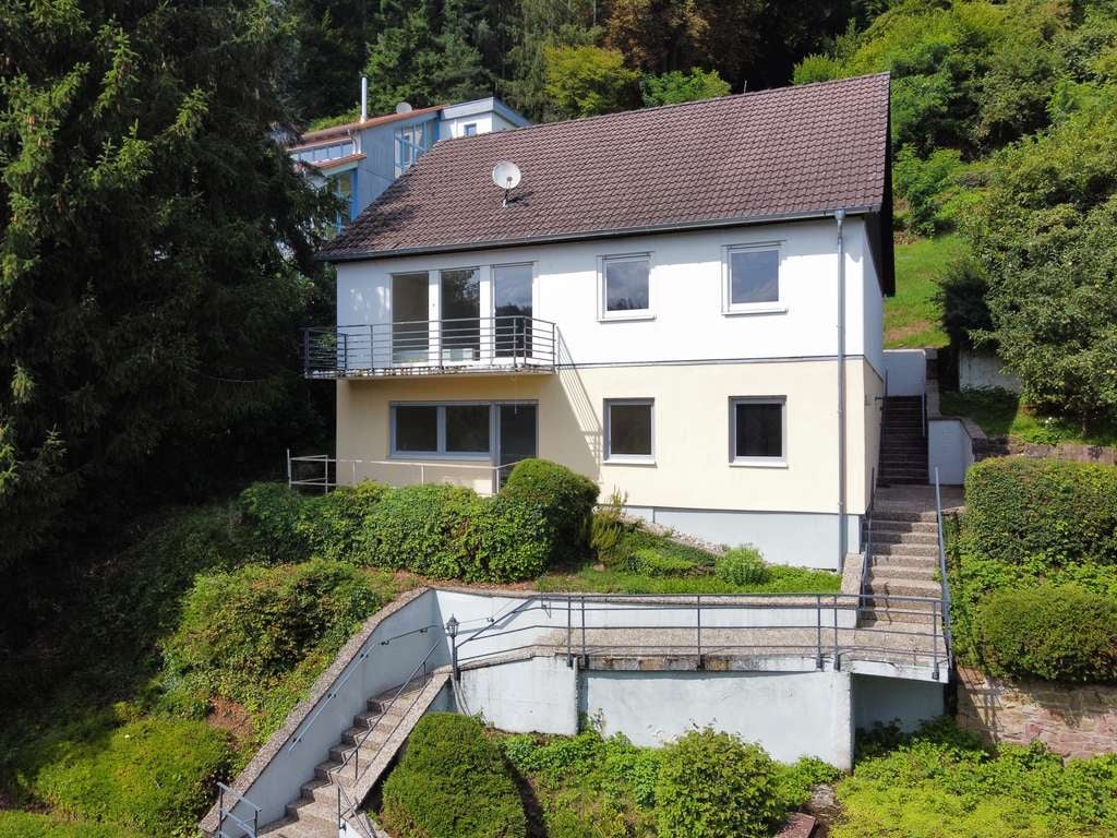 Immobilie in Neckargerach - Mehrfamilienhaus mit 2 Wohnungen, 900 m² Grundstück, Waldrandlage & Neckartalblick - Bild 3