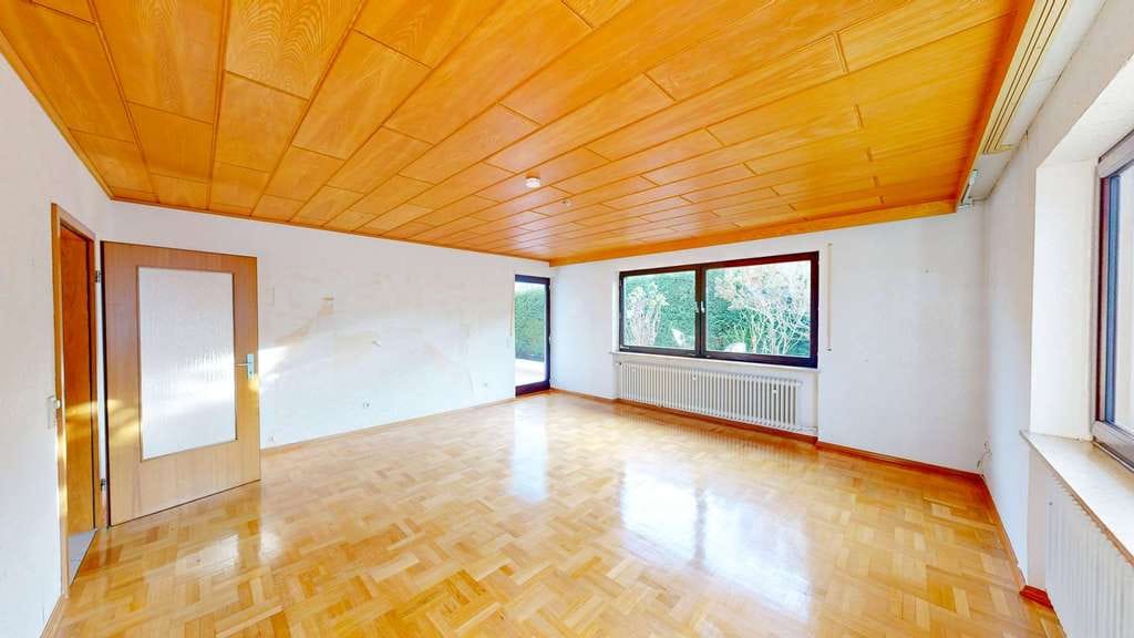 Immobilie in Wettstetten - Bringen Sie dieses Haus zum Strahlen - Bild 3