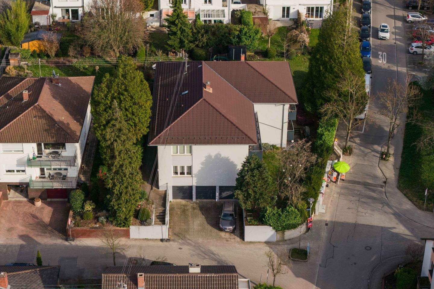Immobilie in Hirschberg an der Bergstraße - Top gepflegtes Mehrfamilienhaus in Hirschberg-Großsachsen zu verkaufen - Bild 4