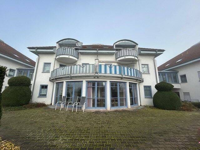 Immobilie in Meßkirch - VERKAUFT - Meßkirch - Dachgeschosswohnung mit Balkon - Aufzug - Bild 1
