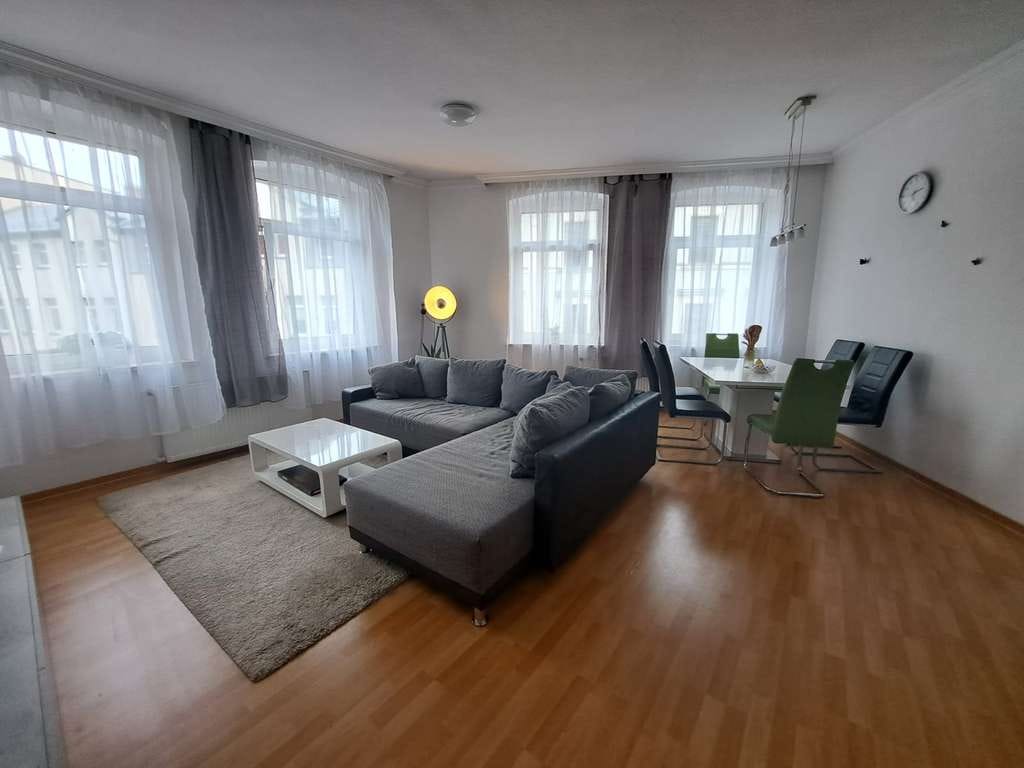 Immobilie in Adorf/Vogtland - 2 Eigentumswohnung im Paket - Wohnfläche gesamt ca. 153 m² in Adorf - Kellerabteil, Innenhofnutzung, - Bild 3