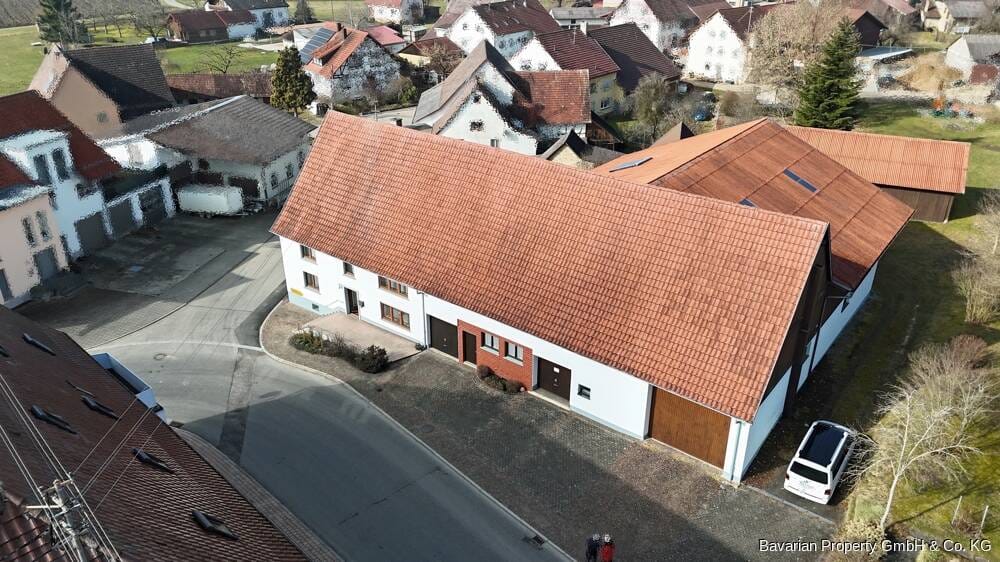 Immobilie in Leibertingen - Großzügige Hofstelle mit Nebengebäuden & optionaler Zusatzfläche - Bild 4