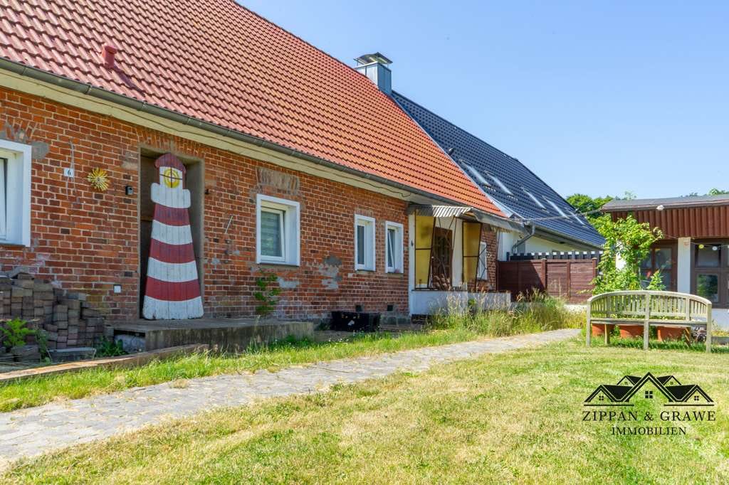Immobilie in Kenz-Küstrow - Teilsanierte Doppelhaushälfte mit Charme, Platz & Potenzial für die gesamte Familie - Bild 4