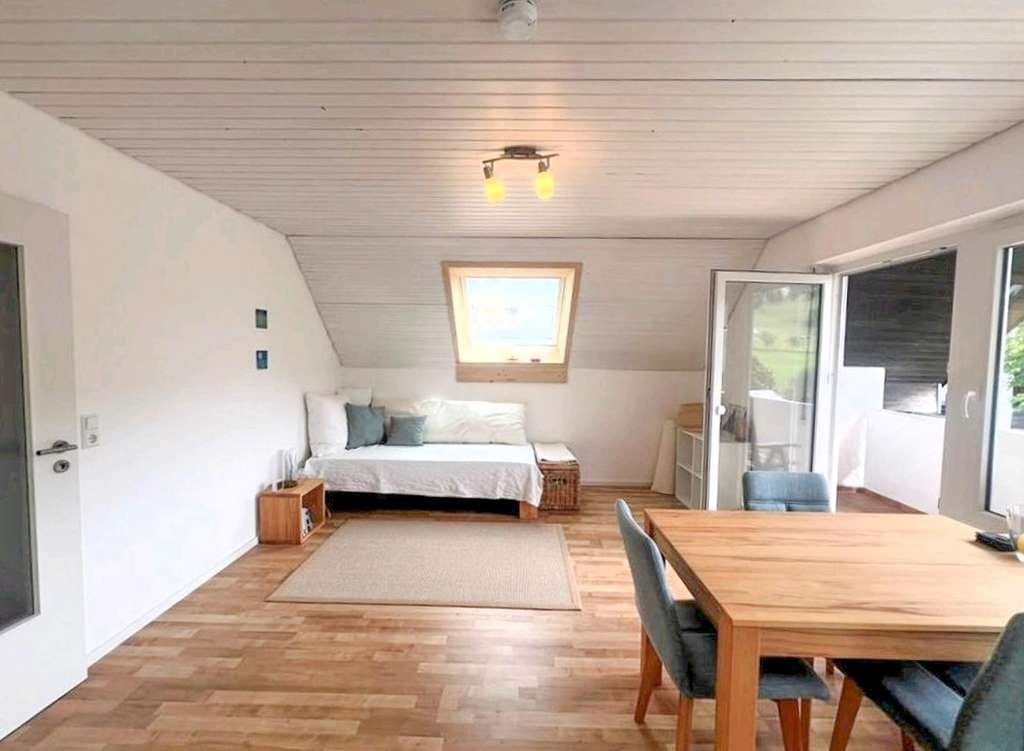Immobilie in Oberried - Oberried-Hofsgrund: Helle Eigentumswohnung mit schöner Aussicht - Bild 3