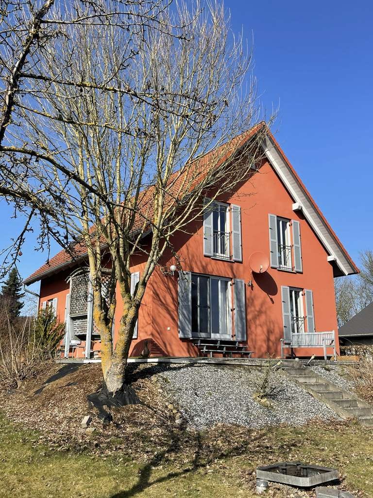 Immobilie in Itzgrund - Hochwertiges Einfamilienhaus in traumhafter Lage zwischen Coburg und Bamberg - Bild 2