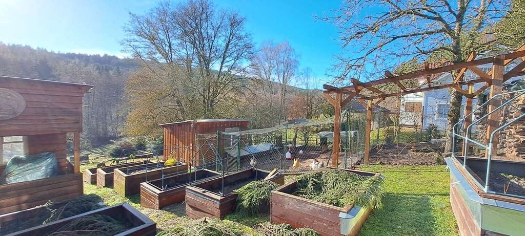 Immobilie in Mossautal - Autarkes Refugium für Selbstversorger & Prepper – Einzigartiges Anwesen mit 7.500 m² Naturgrundstück - Bild 2