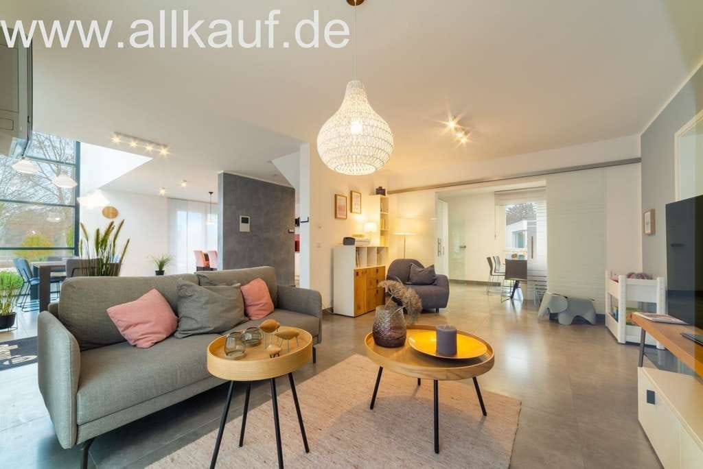 Immobilie in Heiningen - Sonniges Zuhause mit blühender Idylle - Bild 3