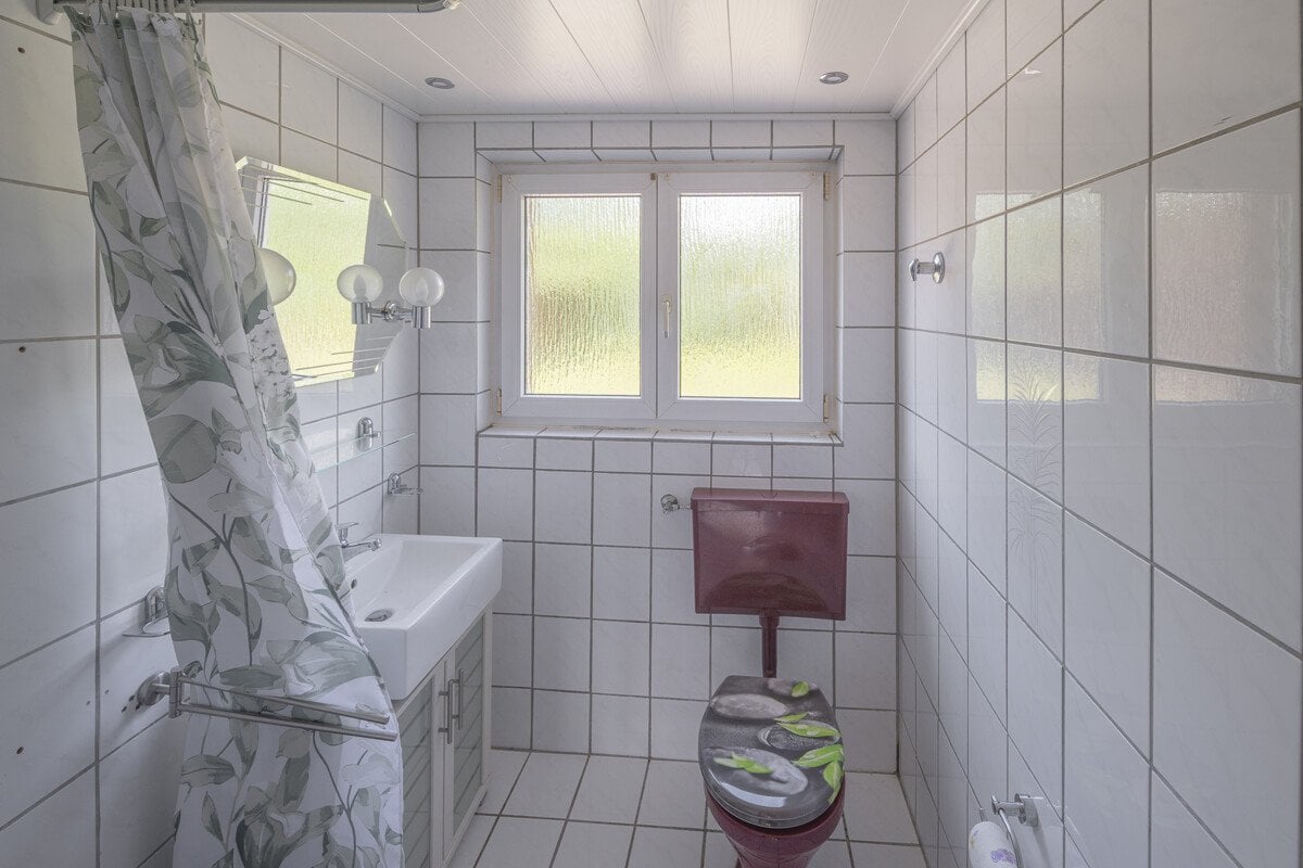Immobilie in Hüfingen - Sonniges Wohnen für die ganze Familie - stadtnah und ruhig gelegen - Bild 2
