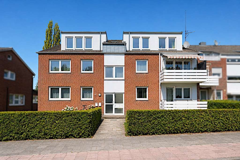 Immobilie in Gronau - Gepflegtes Mehrfamilienhaus in Gronau – Solide Kapitalanlage mit sechs Einheiten und stabilem Miet - Bild 0