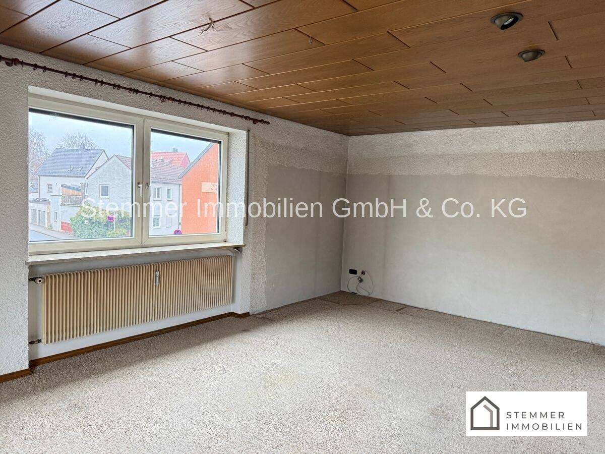 Immobilie in Weiden in der Oberpfalz - Langfristiger Gewerbemietvertrag, 2 leerstehende u. 3 vermietete Wohnungen - Ideal für Investoren - Bild 4