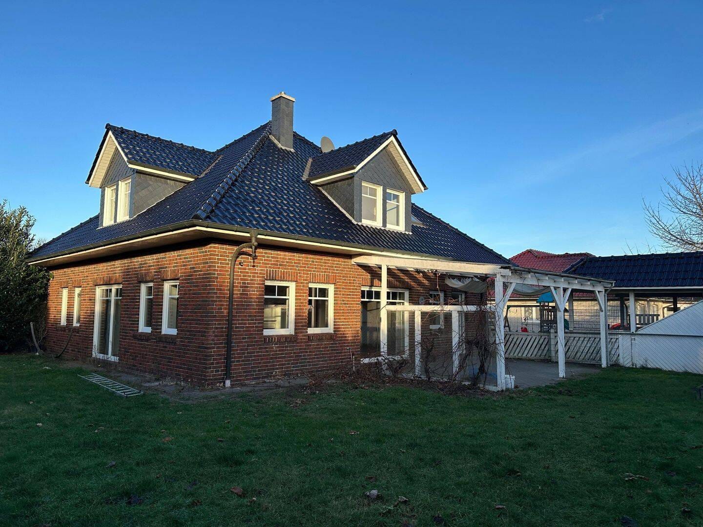 Immobilie in Goldenstedt - Jetzt schnell sein: Einfamilienhaus in Seenähe - Bild 1