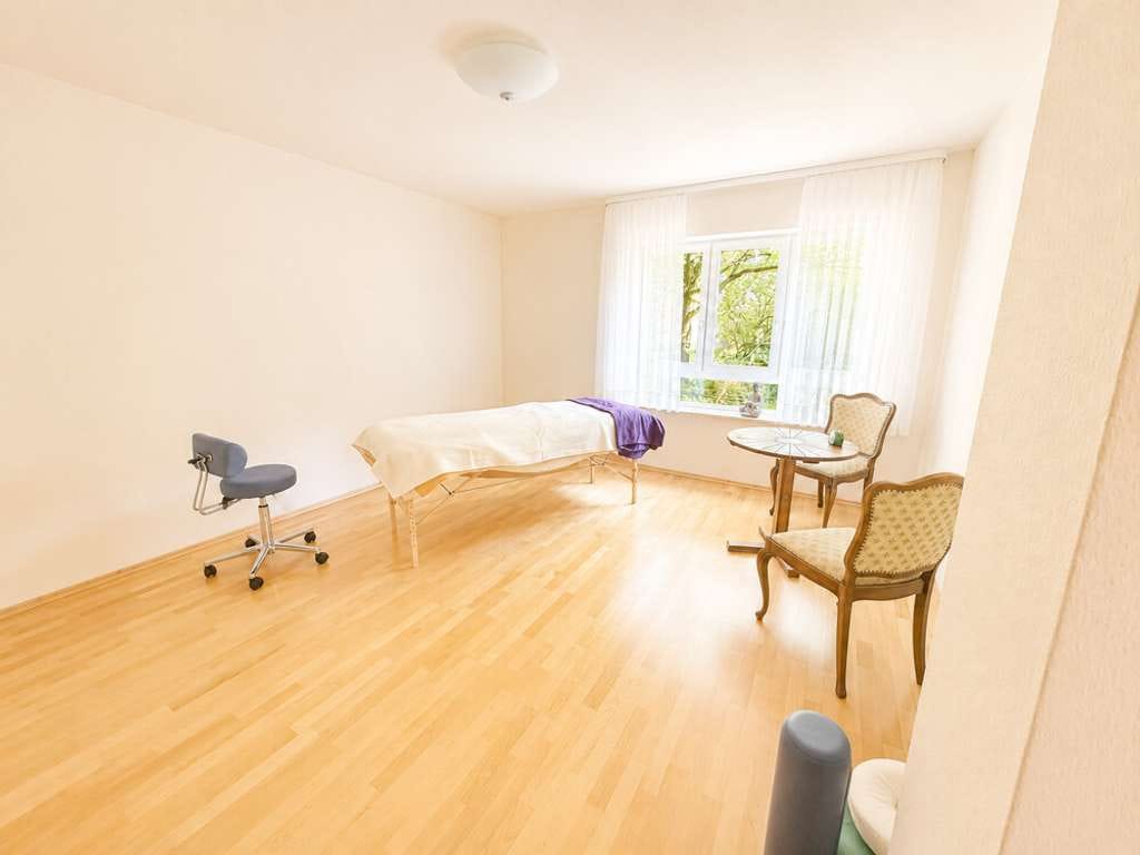 Immobilie in Singhofen - Charakter trifft Qualität – individuell modernisierte Immobilie mit Charme - Bild 3