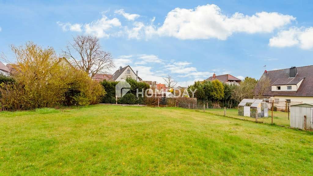 Immobilie in Ramstein-Miesenbach - Familienhaus mit viel Platz, Garten, Garage und Loggia in gefragter Lage von Ramstein-Miesenbach - Bild 1