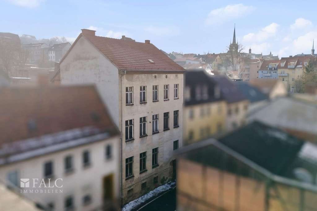 Immobilie in Oppurg - Mehr als ein Sanierungs-Haus: ca. 250 m² trockene Höhle mit Seitenausgang & Entwicklungschancen - Bild 3