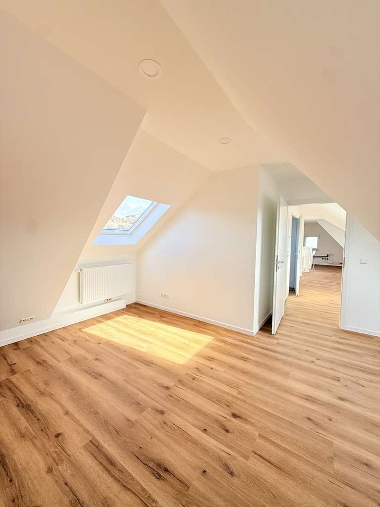 Immobilie in Asperg - Top‑Investment: Saniertes,  aufgeteiltes MFH mit 7 Einheiten & 90 % Leerstand in Ludwigsburg‑Asperg - Bild 4