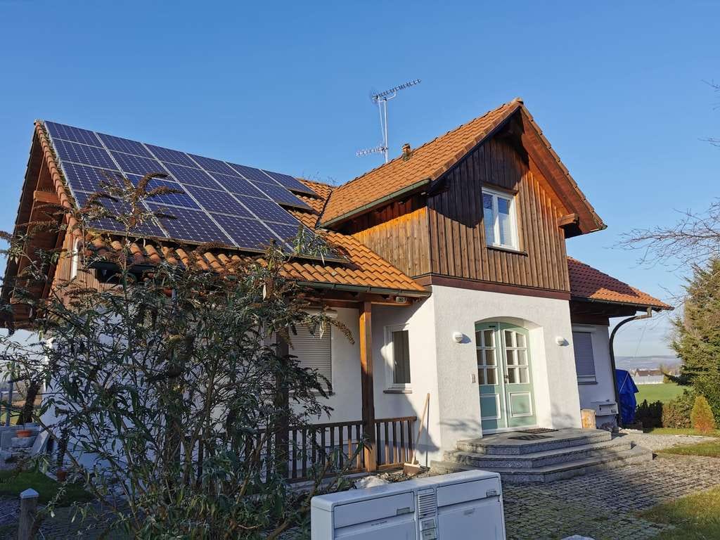 Immobilie in Moos - 2 in 1: großzügige Hauptwohnung + Einliegerwohnung in Landhausvilla - Bild 1