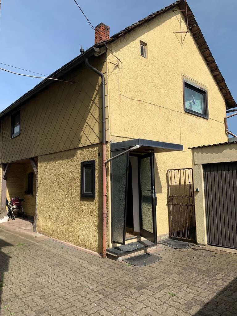 Immobilie in Holzminden - Zentral gelegenes 3-Familienwohnhaus und Einfamilienhinterhaus mit Garten - Bild 1