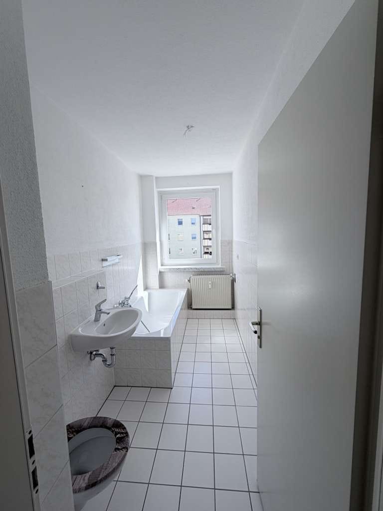 Immobilie in Kamenz - Kamjenc - Clever sein! 4-Raumwohnung zu verkaufen! - Bild 1