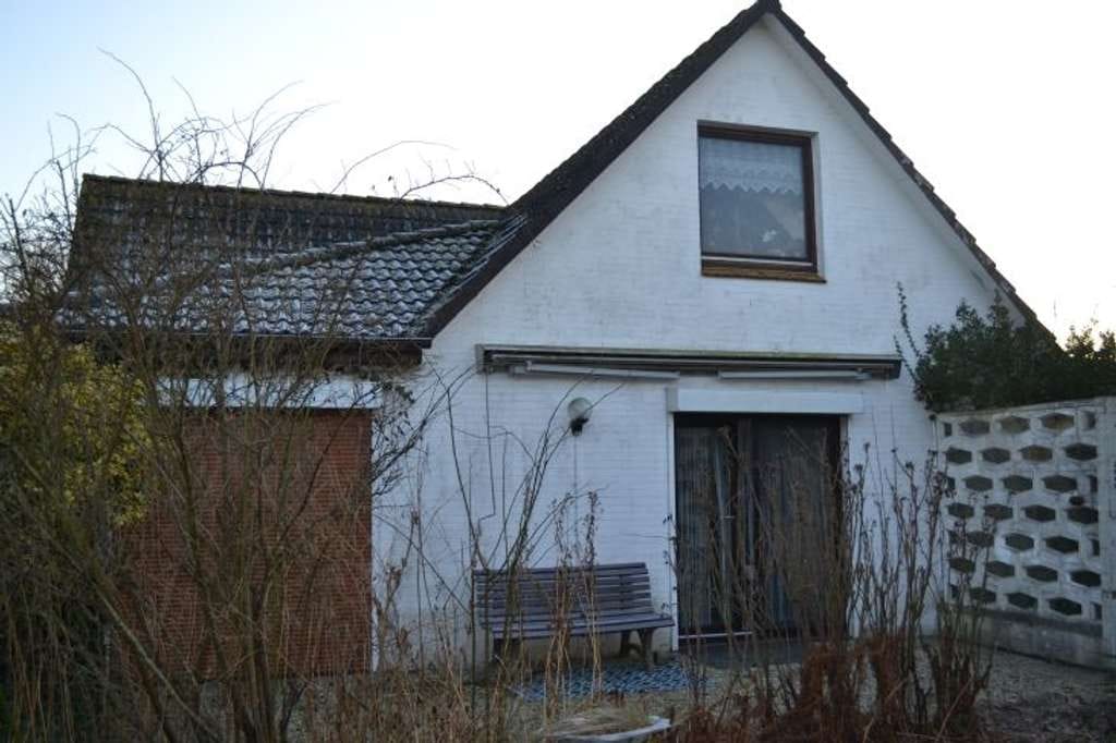 Immobilie in Groven - Vielseitig nutzbares Wohnhaus in ruhiger Seitenstraßenlage von Lunden - Bild 2