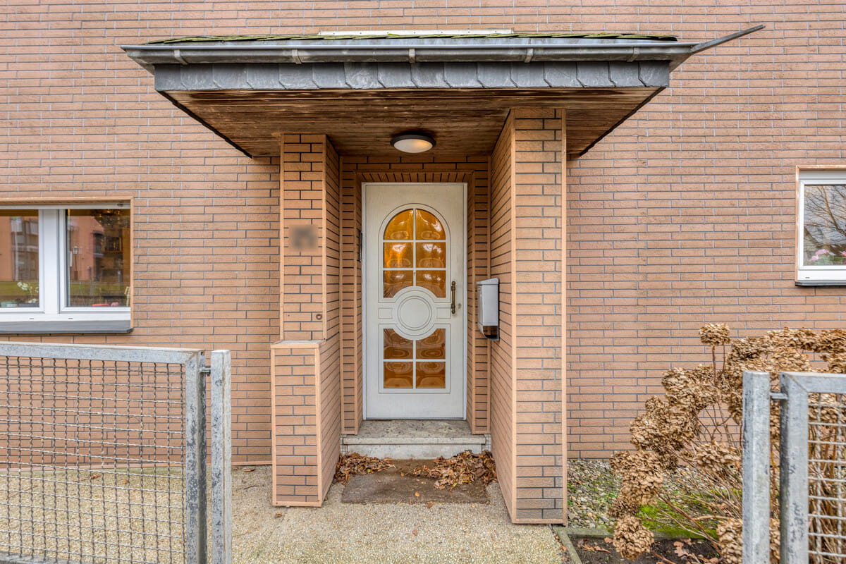 Immobilie in Leichlingen - Großzügiges Ein- oder Zweifamilienhaus mit großem Garten sucht neuen Eigentümer! - Bild 3