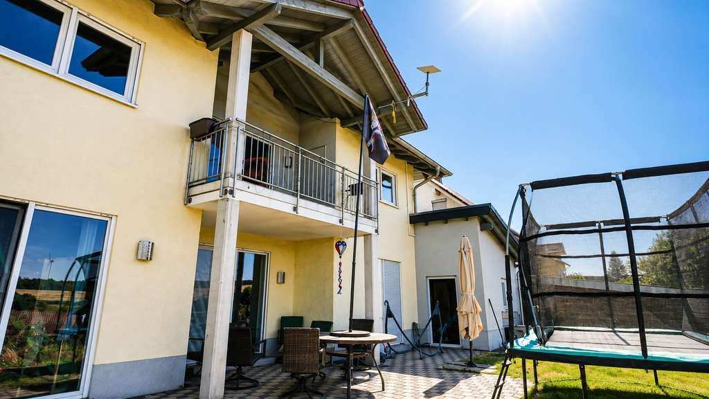 Immobilie in Steinbach am Glan - Modernes Wohnen in guter Lage mit traumhafter Aussicht! - Bild 3