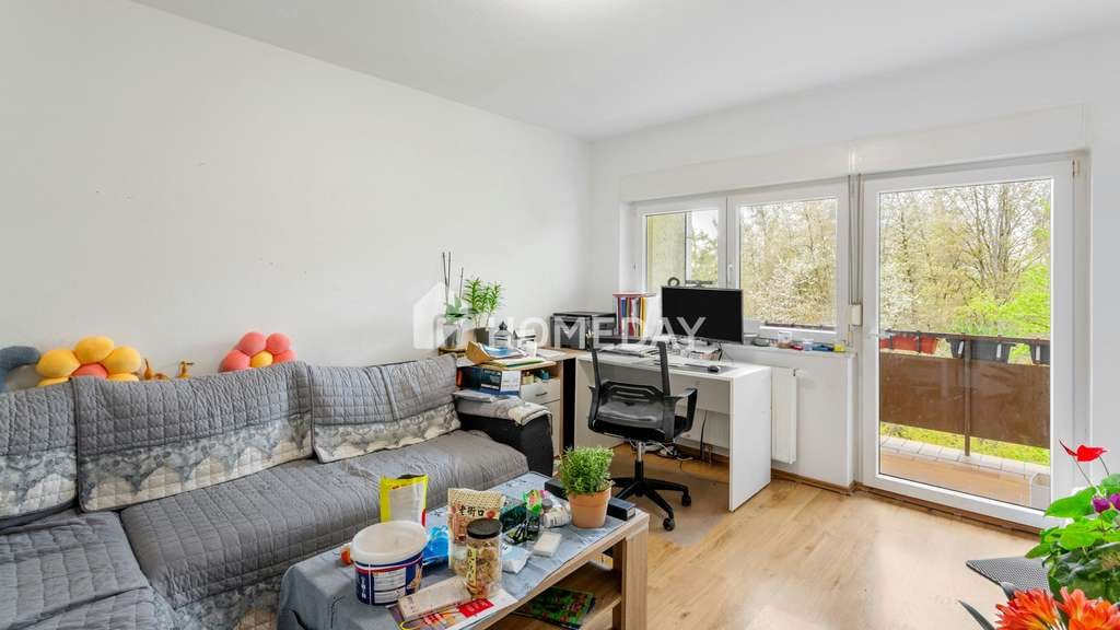 Immobilie in Pirmasens - Charmante 3-Zimmer-Wohnung mit Balkon und Gestaltungspotenzial in Pirmasens - Bild 0