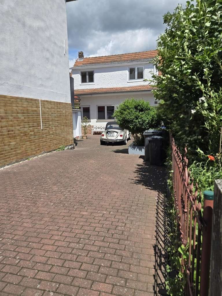Immobilie in Kirchhain - Neu renoviertes Wohnhaus in Kirchhain- Innenstadt Zentral ! - Bild 0