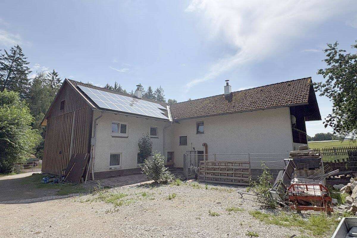 Immobilie in Prackenbach - Teilsaniertes Anwesen bei Prackenbach... - Bild 2
