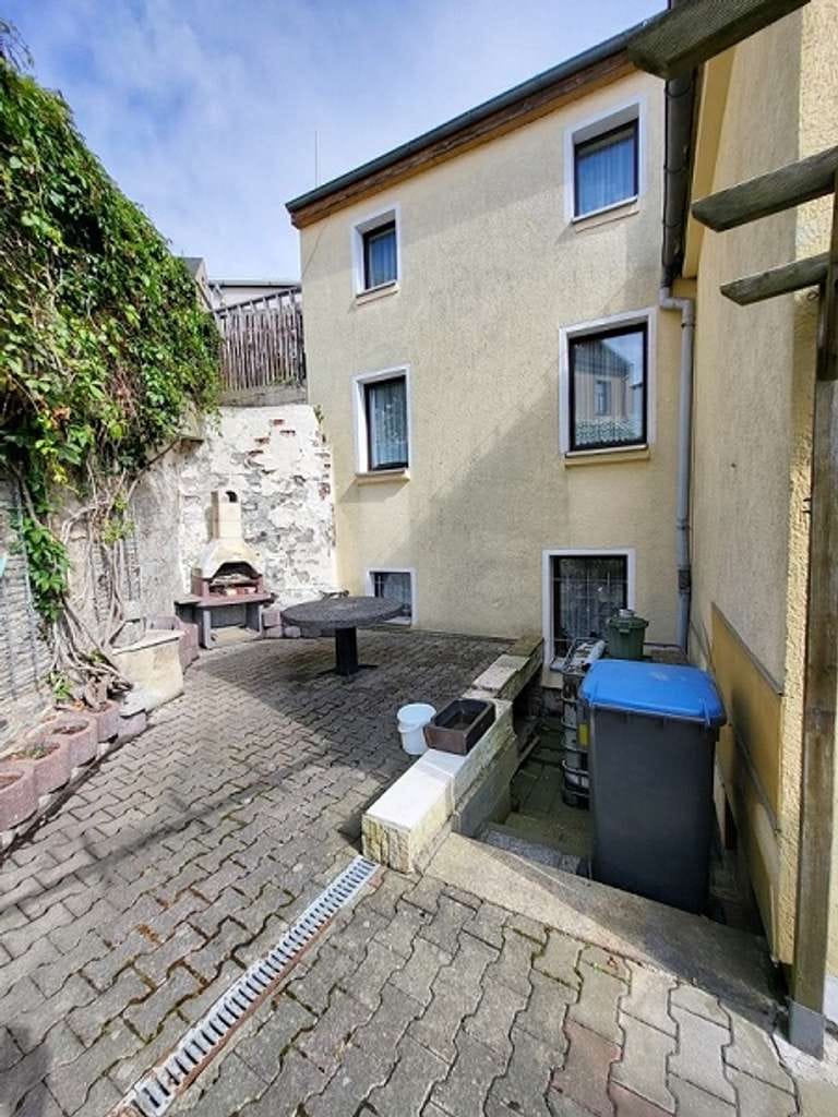 Immobilie in Reichenbach - Teilsaniertes Einfamilienhaus in der historischen Altstadt - Bild 1