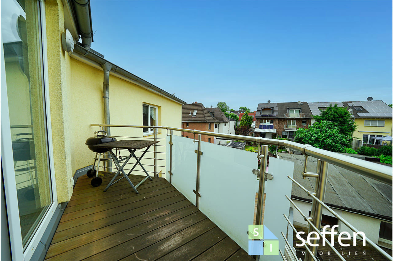 Immobilie in Hürth - **TOP PREIS: Moderne Maisonette-Wohnung mit Balkon - zentral in Alt-Hürth** - Bild 3