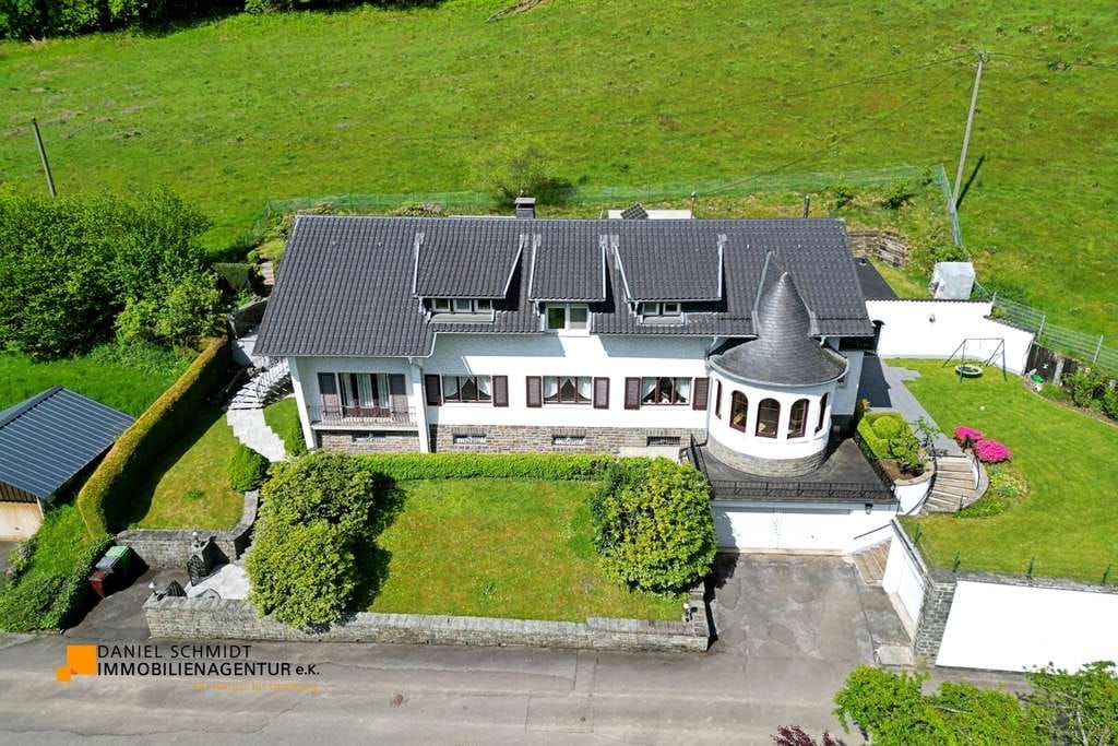 Immobilie in Marienheide - Stilvolle und moderne Villa in großzügiger Alleinlage-Atmosphäre von Marienheide - Bild 3