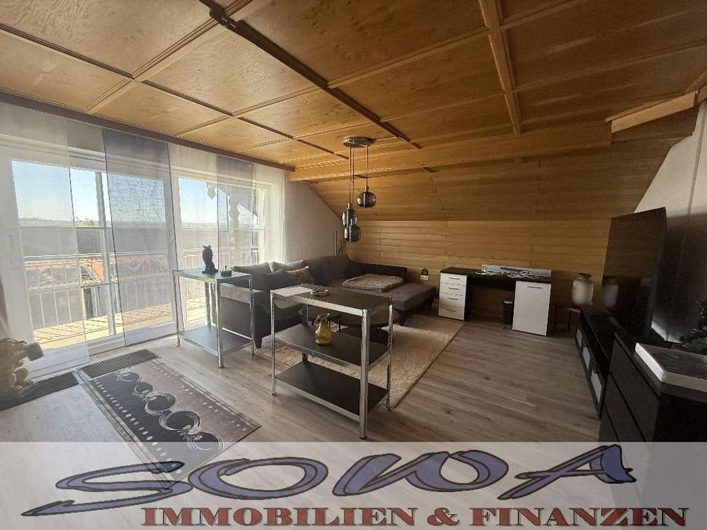 Immobilie in Königsmoos - Charmante Dachgeschosswohnung mit Balkon, Garten & Garage in Königsmoos - Ein Objekt von Ihrem Im... - Bild 4