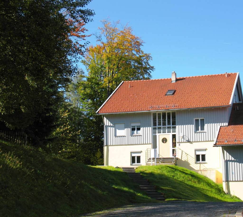 Immobilie in Bayerisch Eisenstein - Charlotte  - Eine ganz besondere 3-Zimmer Eigentumswohnung in Bayerisch Eisenstein - Bild 1