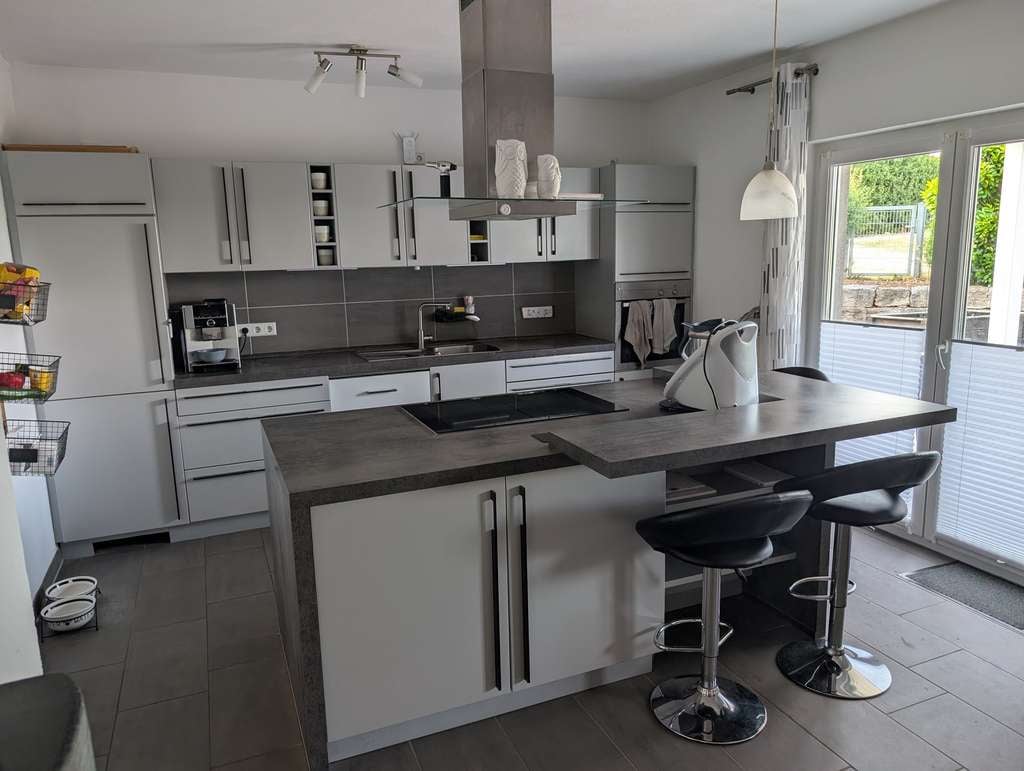 Immobilie in Hettstadt - Bungalow in ruhiger Lage am Ortsrand von Hettstadt - Bild 2