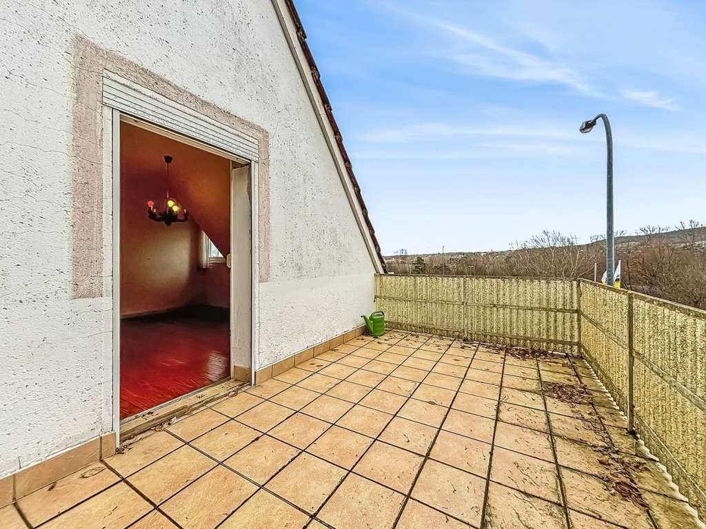 Immobilie in Heringen - Wohnhaus mit zwei Einheiten in Heringen-Wölfershausen - Eigennutzer oder Kapitalanleger - Bild 1