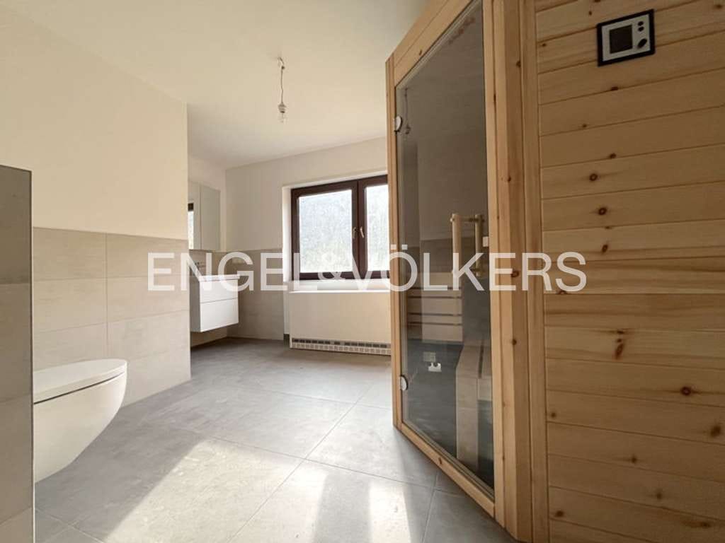 Immobilie in Balduinstein - Großzügiges ZFH mit Fernblick, großem Grundstück und PV-Anlage - Bild 4