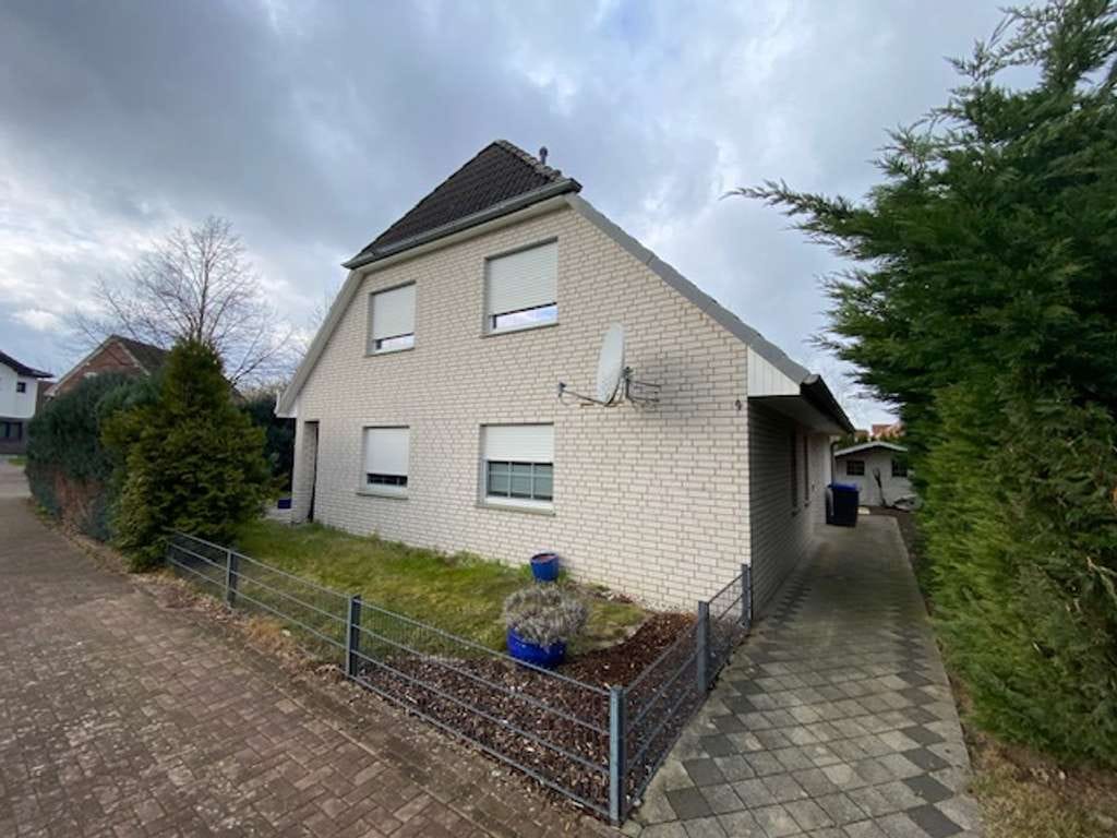 Immobilie in Stadthagen - Ruhig gelegenes EFH im Erbbaurecht als Kapitalanlage in Stadthagen - Bild 0