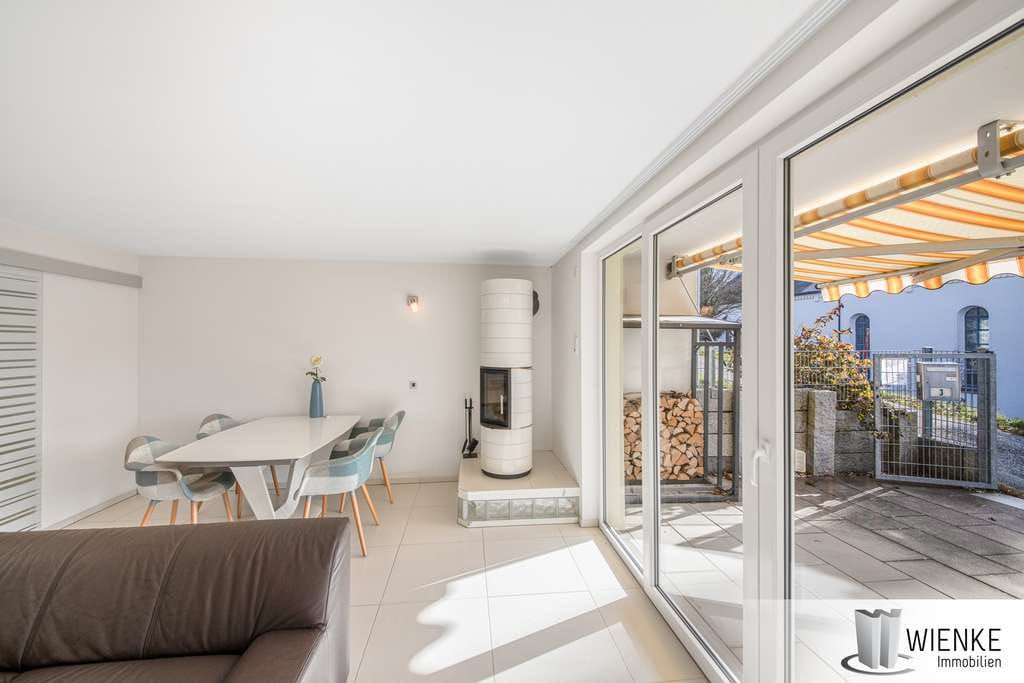 Immobilie in Herrischried - Sanierte Eigentumswohnung mit Garten und Terrasse, Einbauküche und Kaminofen inklusive - Bild 3