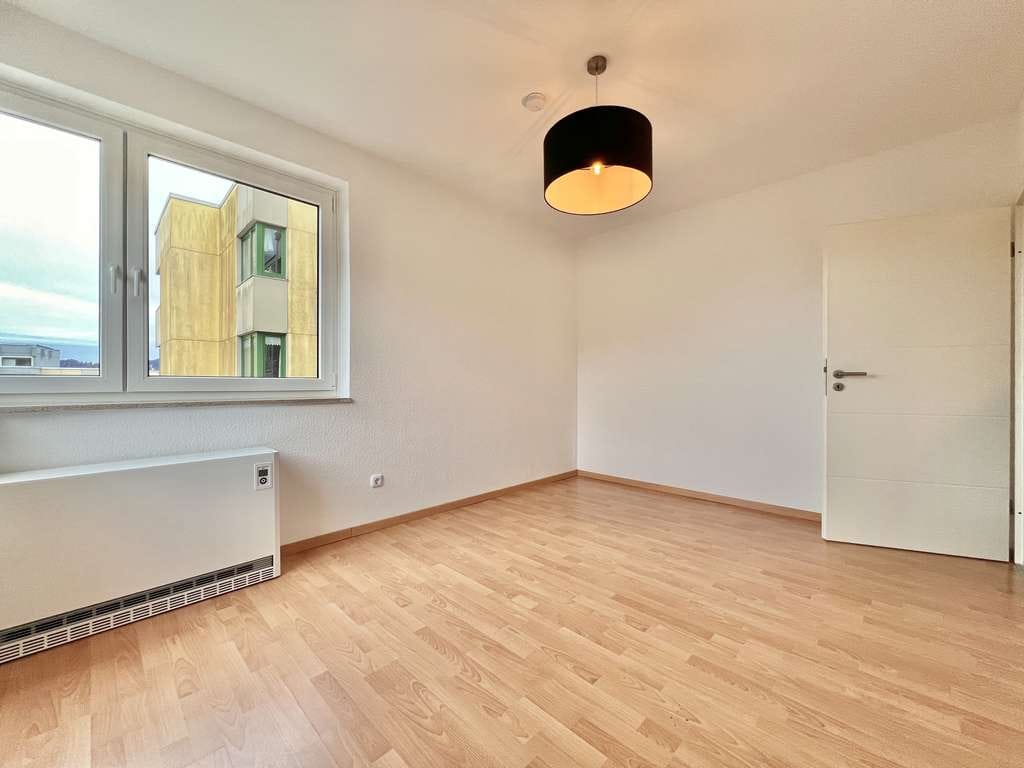Immobilie in Immenstadt im Allgäu - * Helle 3-Zi.-Wohnung mit Balkon, Aufzug & TG-Stellplatz* - Bild 4