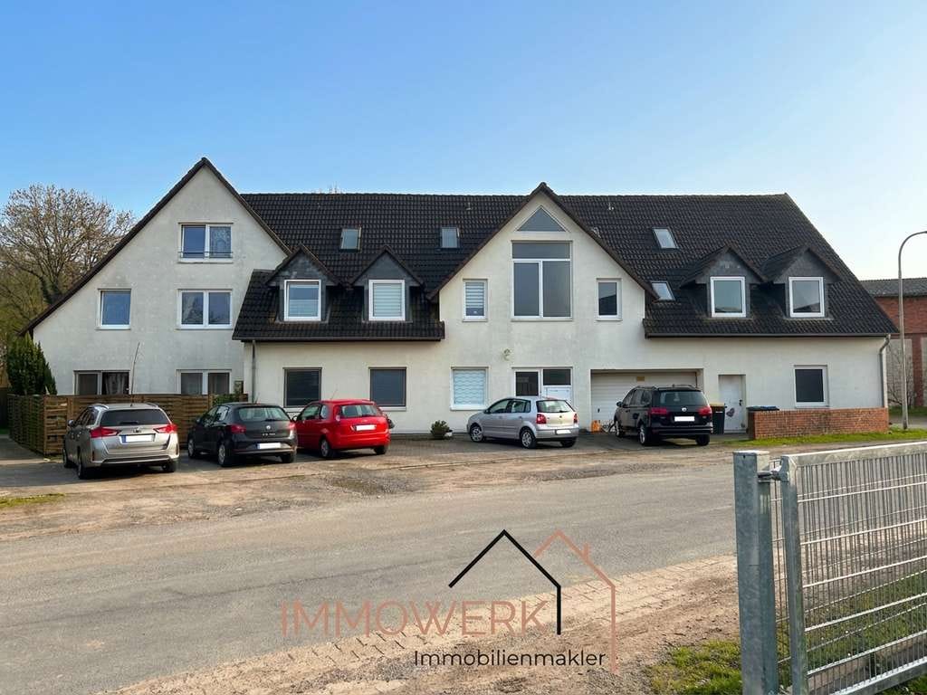 Immobilie in Stadthagen - „Komfortabel wohnen im Erdgeschoss – 3 Zimmer, Gartenstück & Parkplatz inklusive“ - Bild 0